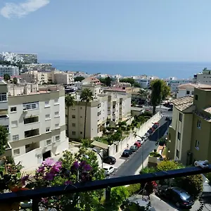 coqueto-atico-frente-al-mar.hotelsinnerja.org/